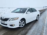 Toyota Camry 2011 годаfor4 600 000 тг. в Актобе – фото 2