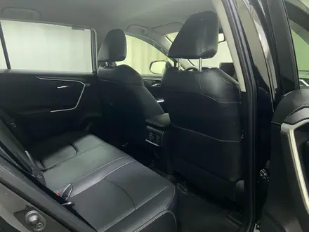 Toyota RAV4 Luxe+ 2023 года за 18 600 000 тг. в Алматы – фото 7
