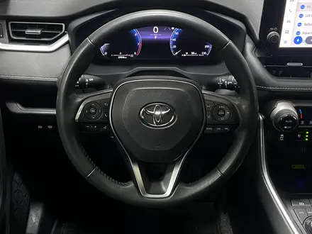 Toyota RAV4 Luxe+ 2023 года за 18 600 000 тг. в Алматы – фото 13