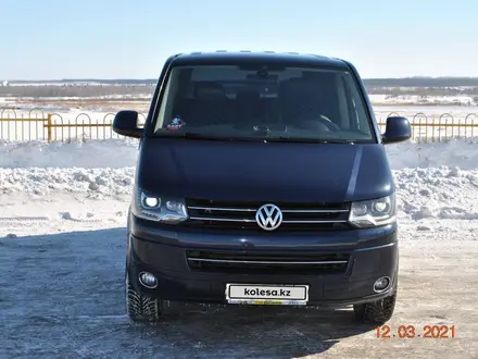 Volkswagen Multivan 2013 года за 15 564 000 тг. в Костанай – фото 2