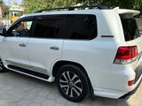 Toyota Land Cruiser 2018 года за 43 000 000 тг. в Астана – фото 3