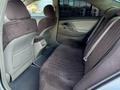Toyota Camry 2007 года за 4 000 000 тг. в Актобе – фото 16