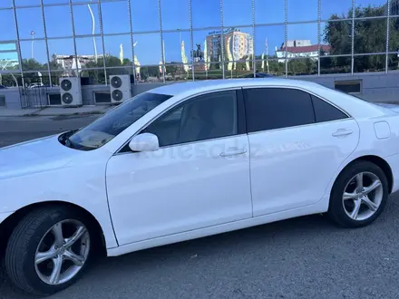 Toyota Camry 2007 года за 4 000 000 тг. в Актобе – фото 5