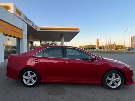 Toyota Camry 2012 года за 4 800 000 тг. в Уральск – фото 2