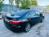 Toyota Camry 2014 года за 9 000 000 тг. в Актобе – фото 2