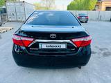 Toyota Camry 2014 года за 9 000 000 тг. в Актобе – фото 3