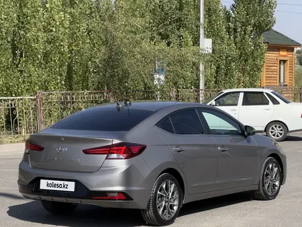 Hyundai Elantra 2020 года за 9 999 999 тг. в Шымкент – фото 8