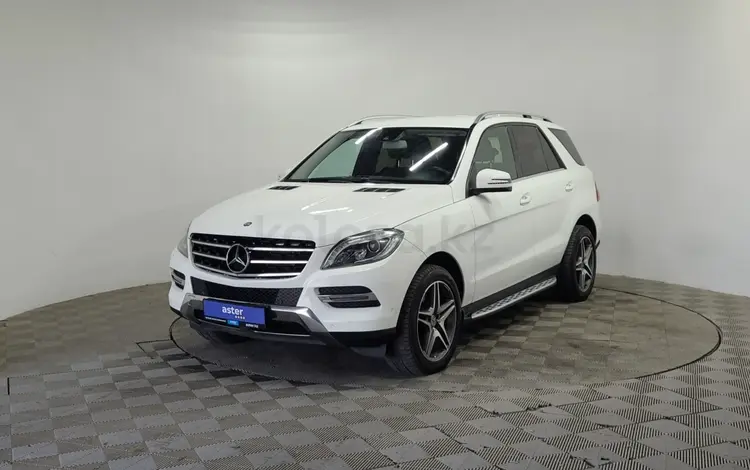 Mercedes-Benz ML 400 2014 года за 10 540 000 тг. в Алматы
