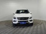 Mercedes-Benz ML 400 2014 года за 10 540 000 тг. в Алматы – фото 2