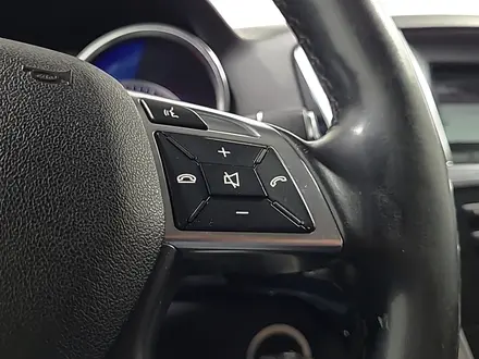 Mercedes-Benz ML 400 2014 года за 10 540 000 тг. в Алматы – фото 22