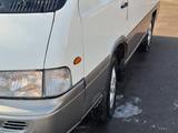SsangYong Istana 2001 годаүшін2 800 000 тг. в Талгар – фото 4
