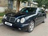 Mercedes-Benz E 320 1998 годаүшін3 400 000 тг. в Актобе – фото 3