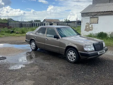 Mercedes-Benz E 230 1989 года за 1 450 000 тг. в Астана – фото 7