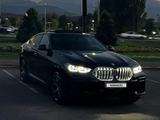 BMW X6 2022 года за 44 000 000 тг. в Алматы – фото 3