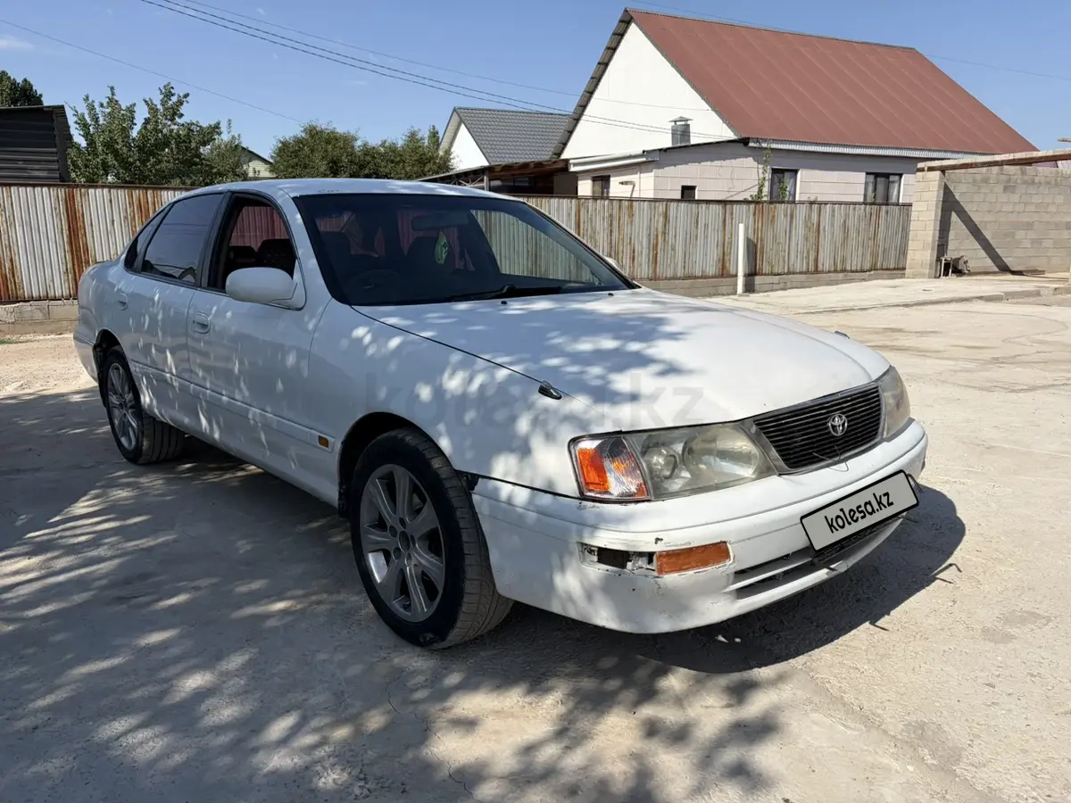 Toyota Avalon, 1995