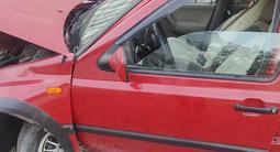 Volkswagen Golf 1992 года за 250 000 тг. в Алматы