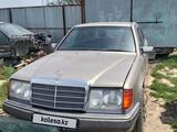 Mercedes-Benz E 300 1993 годаүшін1 000 000 тг. в Алматы