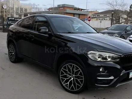 BMW X6 2016 года за 18 000 000 тг. в Астана – фото 2