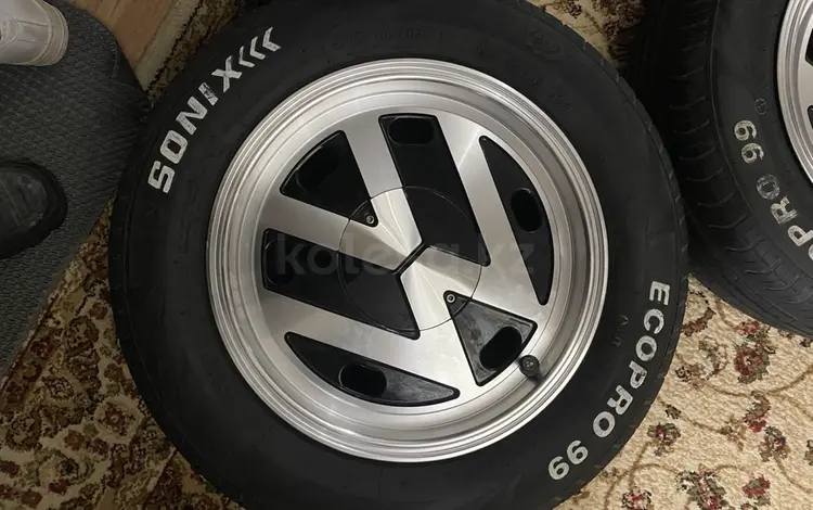 195/65/15 шины с дисками за 270 000 тг. в Кызылорда