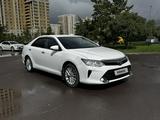 Toyota Camry 2015 года за 11 500 000 тг. в Астана