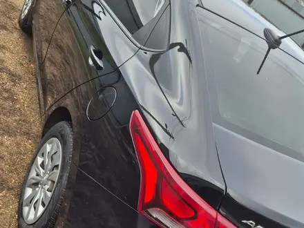 Hyundai Accent 2022 года за 7 200 000 тг. в Уральск – фото 5