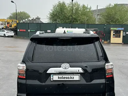 Toyota 4Runner 2015 года за 16 700 000 тг. в Алматы – фото 2