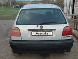 Volkswagen Golf 1993 года за 800 000 тг. в Астана – фото 3