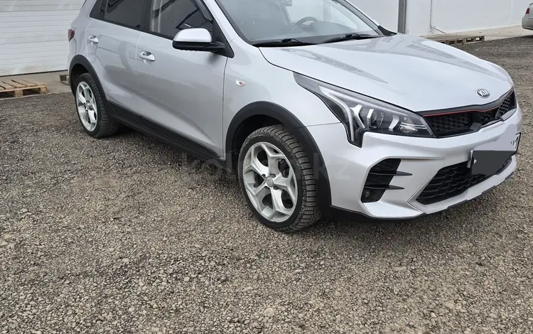 Kia Rio X-Line 2020 года за 8 200 000 тг. в Астана