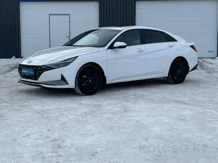 Hyundai Elantra 2023 года за 10 200 000 тг. в Астана