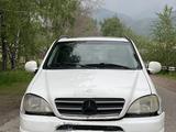 Mercedes-Benz ML 320 1999 года за 2 300 000 тг. в Алматы – фото 4