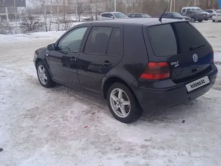 Volkswagen Golf 2002 года за 2 350 000 тг. в Степногорск