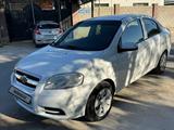 Chevrolet Aveo 2013 года за 2 900 000 тг. в Шымкент – фото 3