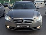 Toyota Avalon 2005 года за 4 500 000 тг. в Атырау – фото 2