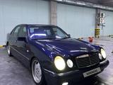 Mercedes-Benz E 280 1998 года за 3 200 000 тг. в Шымкент