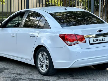 Chevrolet Cruze 2014 года за 3 750 000 тг. в Алматы – фото 2