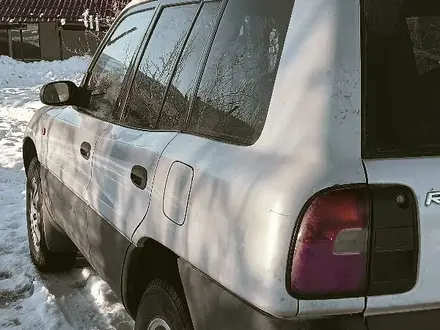 Toyota RAV4 1995 года за 4 200 000 тг. в Алматы – фото 4