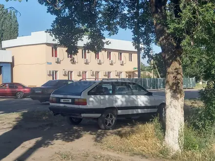 Audi 100 1986 года за 400 000 тг. в Шу – фото 2