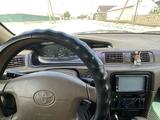 Toyota Camry 1999 года за 2 300 000 тг. в Актау – фото 5
