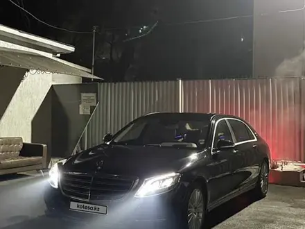 Mercedes-Maybach S 500 2015 года за 40 000 000 тг. в Алматы – фото 17