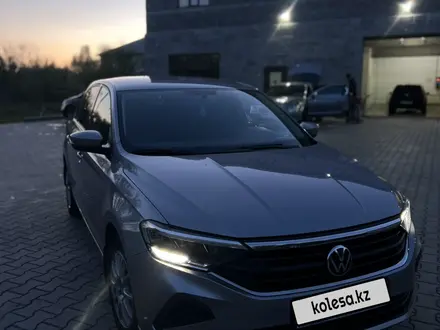 Volkswagen Polo 2020 года за 7 000 000 тг. в Уральск – фото 2