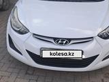 Hyundai Elantra 2014 года за 6 700 000 тг. в Атырау – фото 2