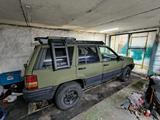 Jeep Grand Cherokee 1996 годаүшін4 700 000 тг. в Павлодар – фото 2