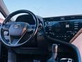 Toyota Camry 2019 года за 11 000 000 тг. в Астана – фото 21