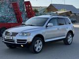 Volkswagen Touareg 2004 года за 5 850 000 тг. в Алматы – фото 4