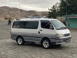 Toyota Hiace 1994 года за 3 700 000 тг. в Семей