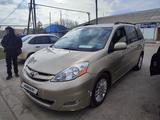 Toyota Sienna 2008 года за 7 000 000 тг. в Уральск – фото 2