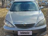 Toyota Camry 2004 годаfor4 100 000 тг. в Актобе