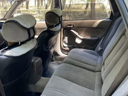 Toyota Camry 1996 года за 1 950 000 тг. в Алматы – фото 8