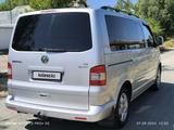 Volkswagen Multivan 2005 годаүшін12 000 000 тг. в Тараз – фото 5