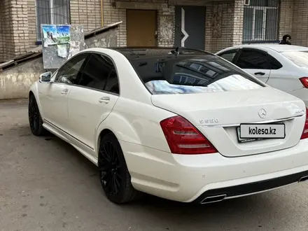 Mercedes-Benz S 500 2007 года за 7 500 000 тг. в Уральск – фото 4